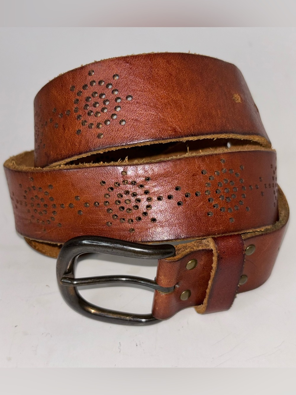 American Eagle Genuine Brown Leather Bohemian Hole Punch Laser Cutout Belt M